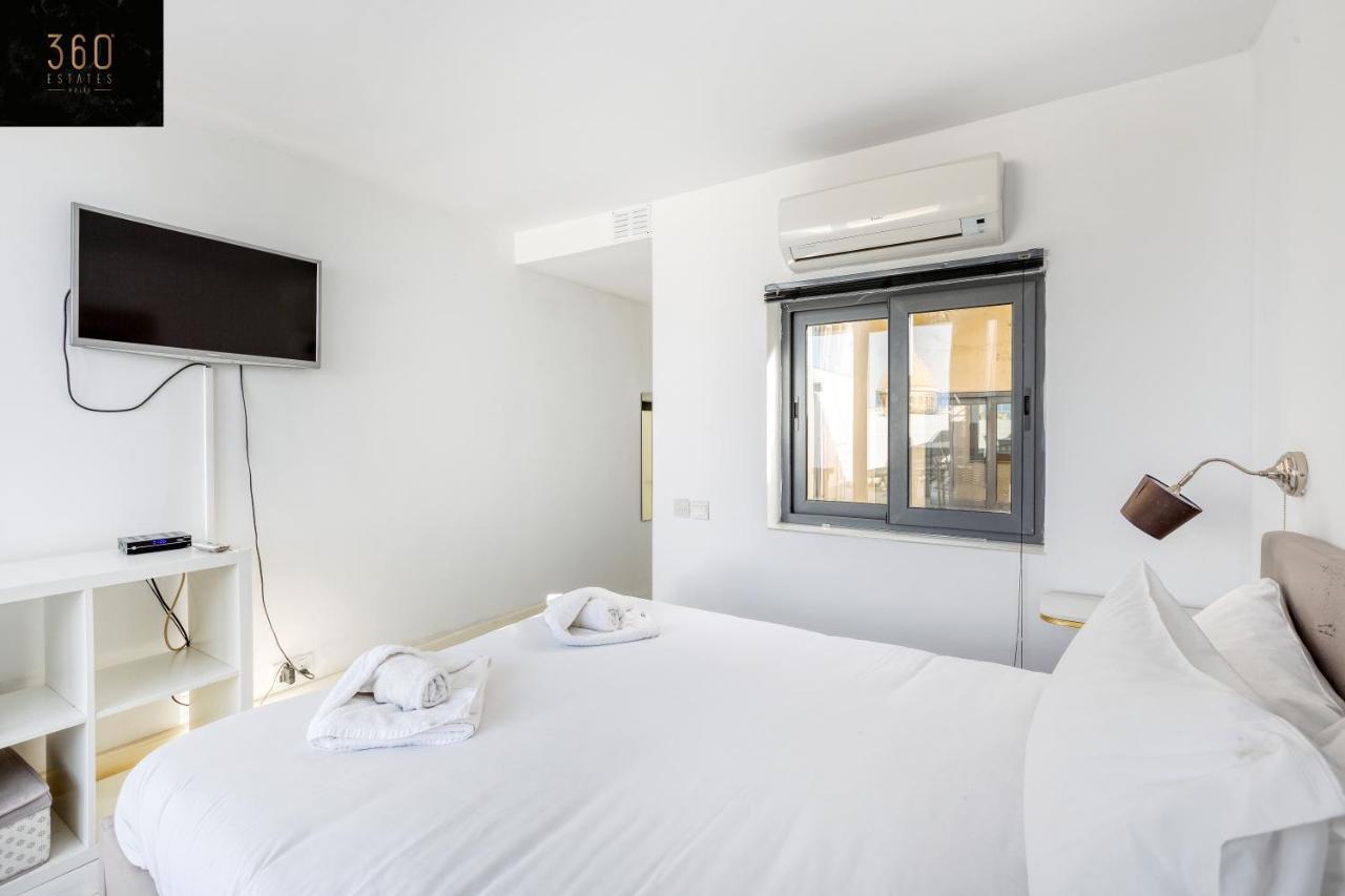 Mesmerising Views For A 2Br Apt In The Capital By 360 Estates La Valette Extérieur photo